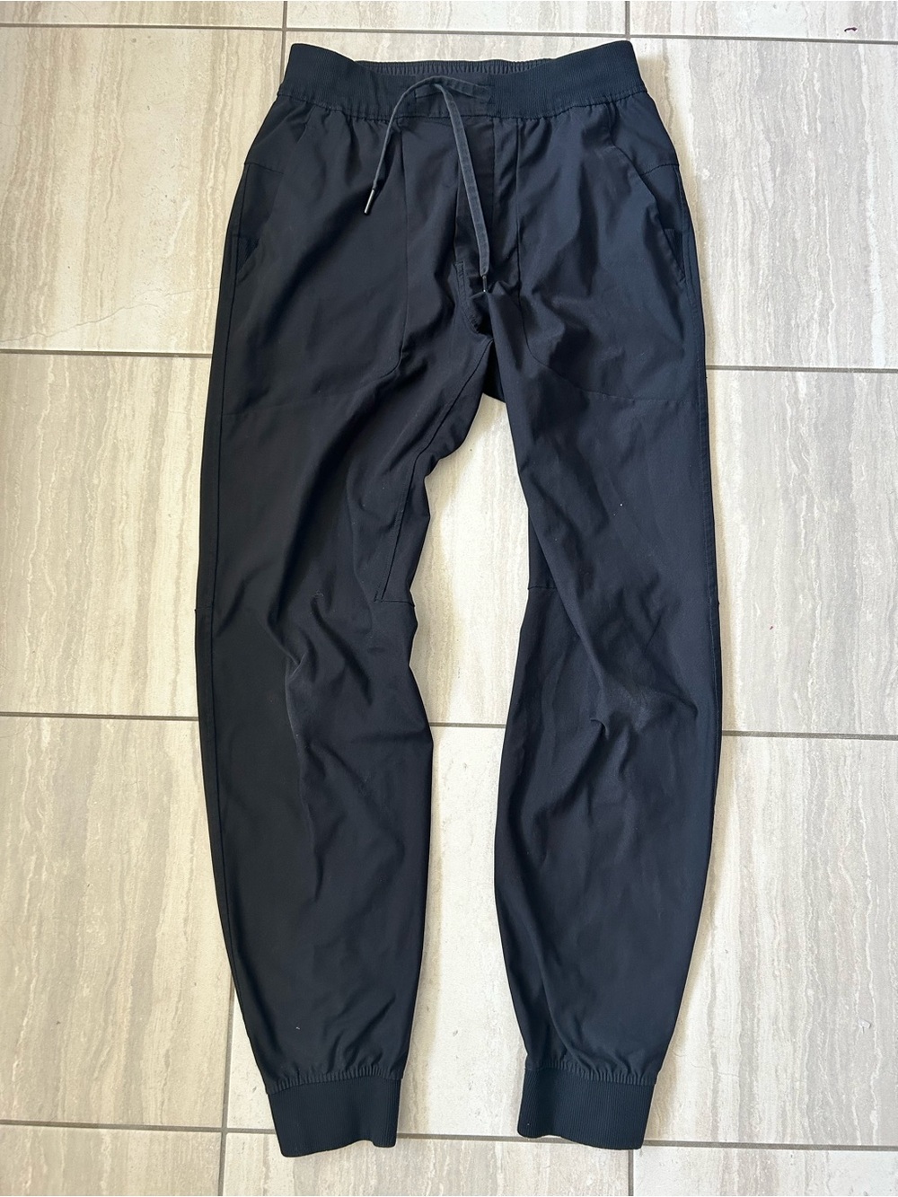 Men's lululemon Black Jogger Pants size small